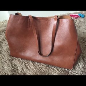 Banana Republic Larkin bag